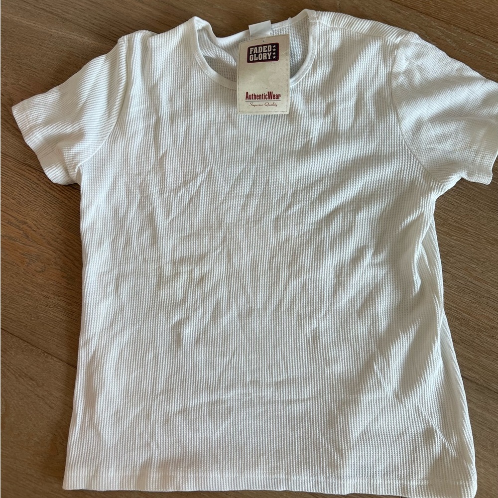Faded Glory Women’s White T-Shirt